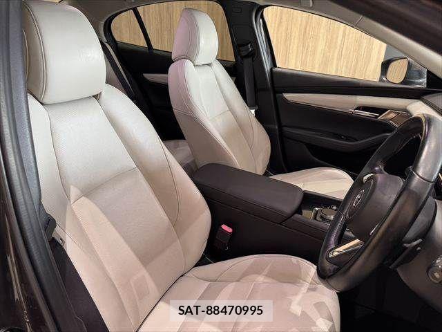 Mazda MAZDA3 2020-03 8880657-9