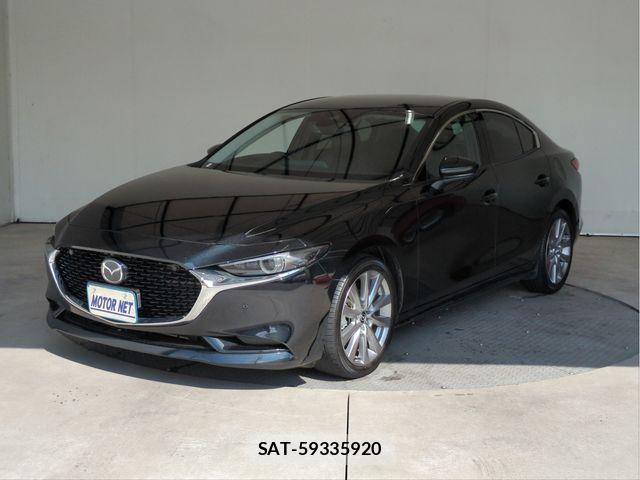 Mazda MAZDA3 2022-02 8880655-0