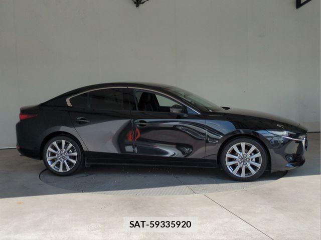 Mazda MAZDA3 2022-02 8880655-18