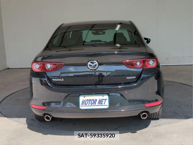 Mazda MAZDA3 2022-02 8880655-19