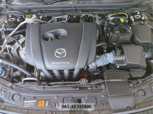 Mazda MAZDA3 2022-02 8880655-25