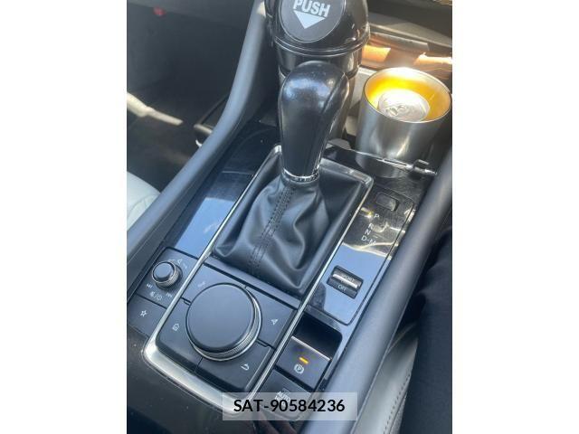 Mazda MAZDA3 2019-10 8883886-17
