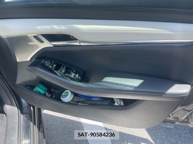 Mazda MAZDA3 2019-10 8883886-7