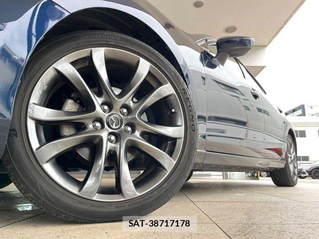 Mazda ATENZA 2015-10 6216612-12