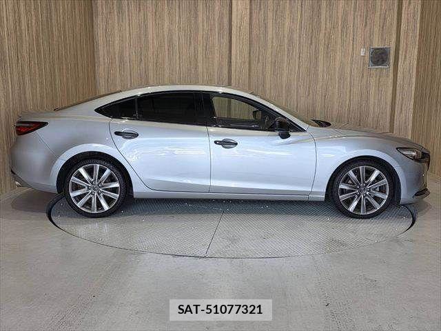 Mazda ATENZA 2018-06 6499801-17
