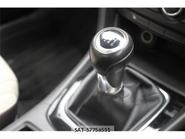 Mazda ATENZA 2014-01 6676756-1