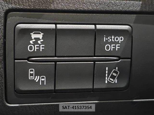 Mazda ATENZA 2015-08 6682730-7