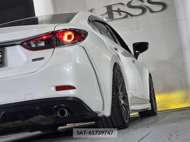 Mazda ATENZA 2014-04 6683856-11