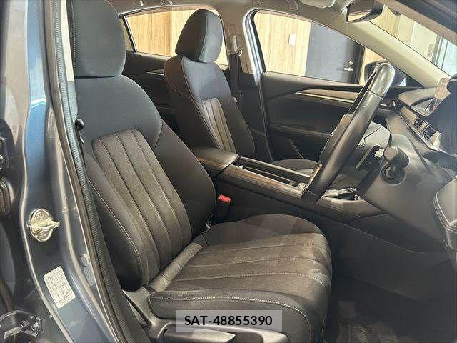 Mazda ATENZA 2018-06 6995352-9