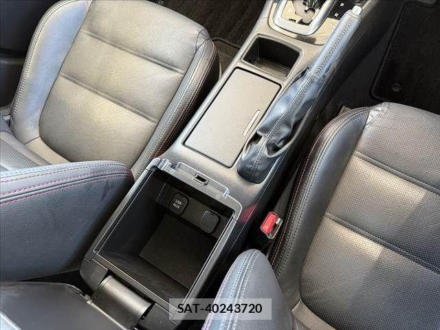 Mazda ATENZA 2013-07 6995360-24