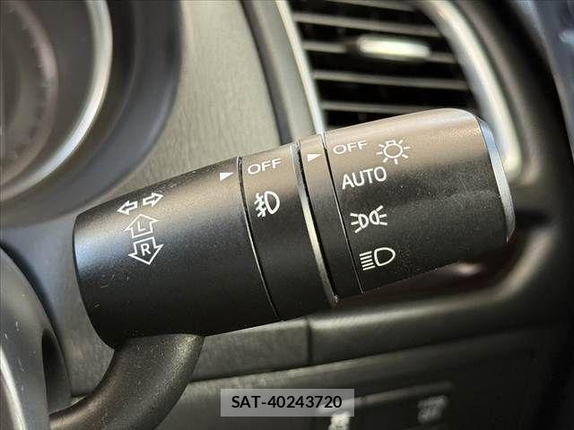 Mazda ATENZA 2013-07 6995360-27