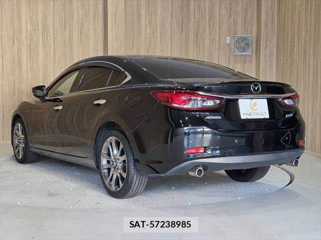Mazda ATENZA 2017-09 7221302-21