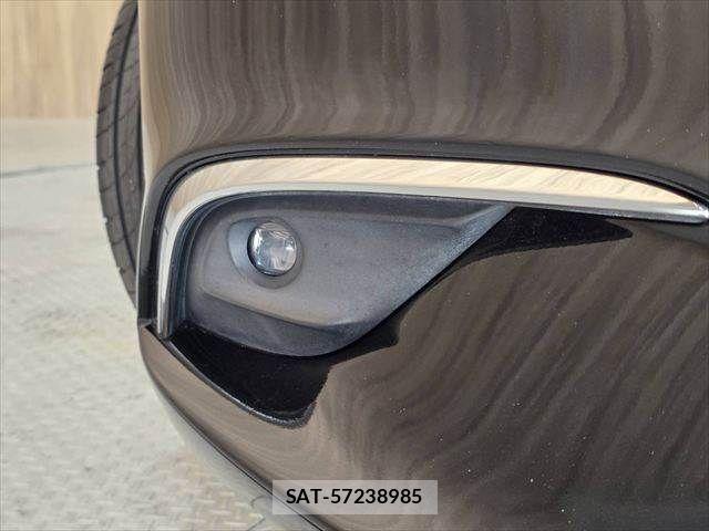Mazda ATENZA 2017-09 7221302-26