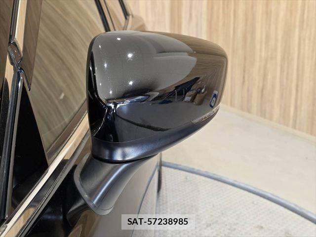 Mazda ATENZA 2017-09 7221302-27