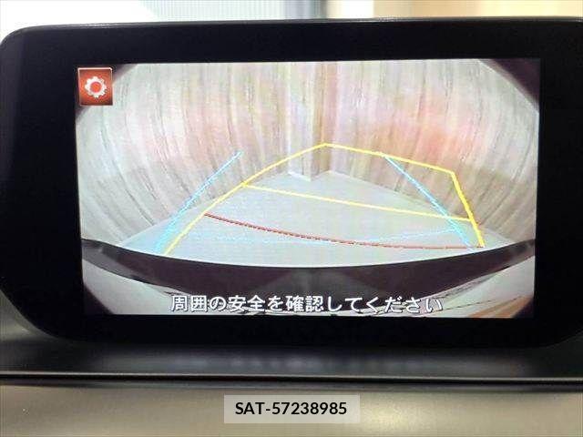 Mazda ATENZA 2017-09 7221302-6