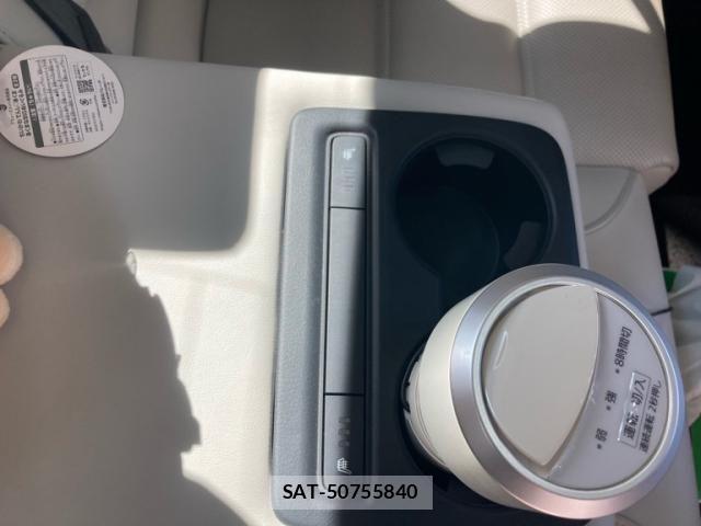 Mazda ATENZA 2015-10 7221300-24