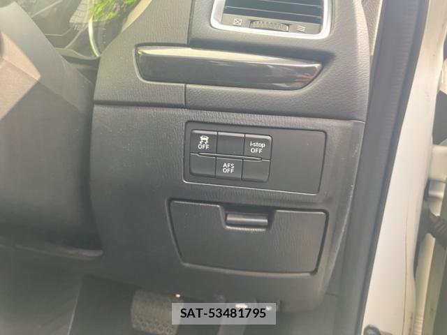 Mazda ATENZA 2013-02 7251408-19