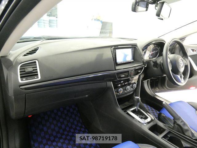 Mazda ATENZA 2013-02 7392743-13