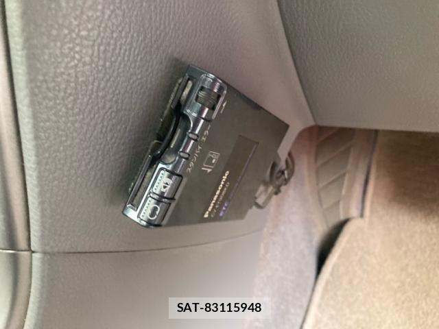 Mazda ATENZA 2003-06 7455549-18