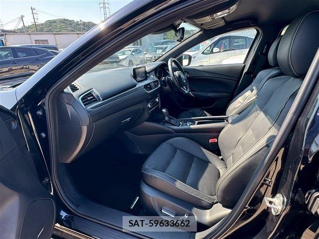 Mazda ATENZA 2017-01 7455543-4