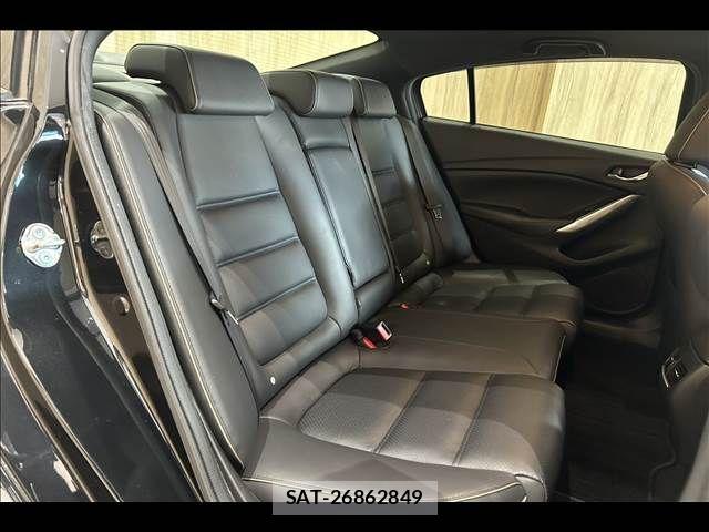 Mazda ATENZA 2017-07 7501378-10
