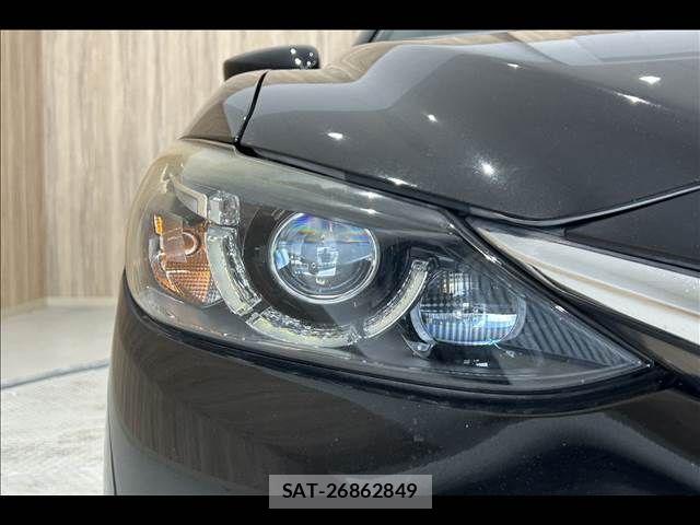 Mazda ATENZA 2017-07 7501378-25