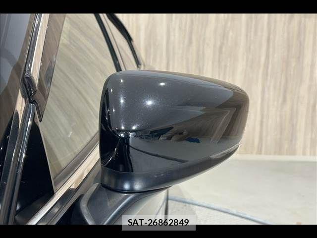 Mazda ATENZA 2017-07 7501378-27