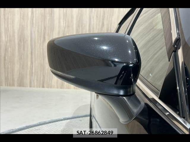 Mazda ATENZA 2017-07 7501378-28
