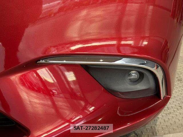 Mazda ATENZA 2015-09 7501380-24