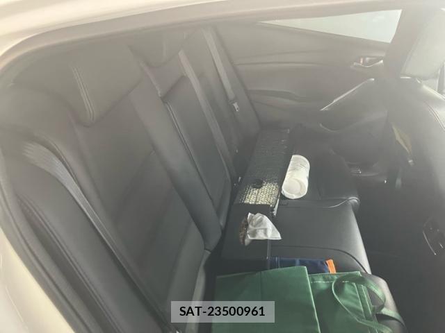 Mazda ATENZA 2013-12 7562388-11