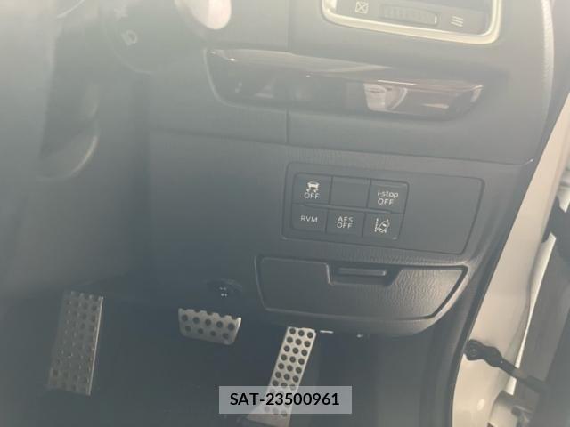 Mazda ATENZA 2013-12 7562388-15