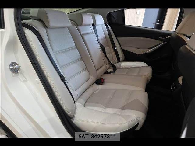 Mazda ATENZA 2016-02 7617834-9