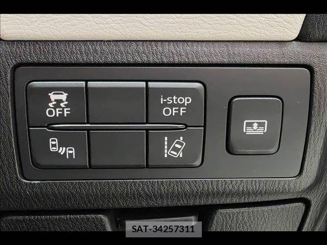 Mazda ATENZA 2016-02 7617834-7