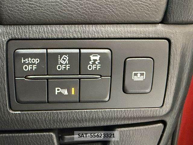 Mazda ATENZA 2017-09 7877529-7