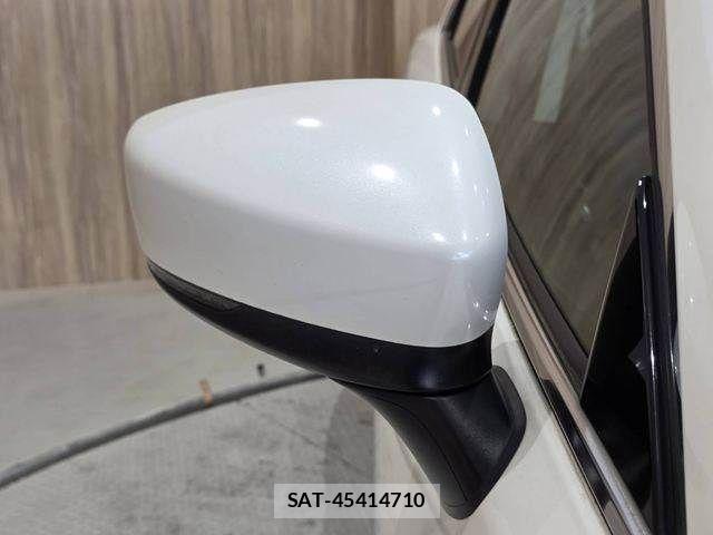 Mazda ATENZA 2017-09 7877528-27