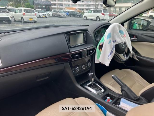 Mazda ATENZA 2013-08 7962511-15