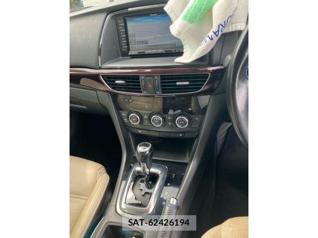 Mazda ATENZA 2013-08 7962511-20