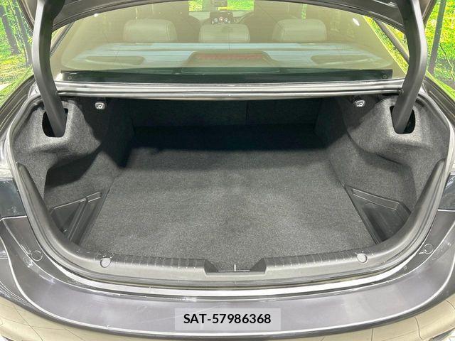 Mazda ATENZA 2018-06 7979829-9