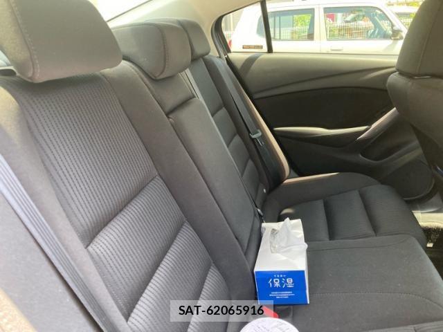 Mazda ATENZA 2013-05 8074449-18