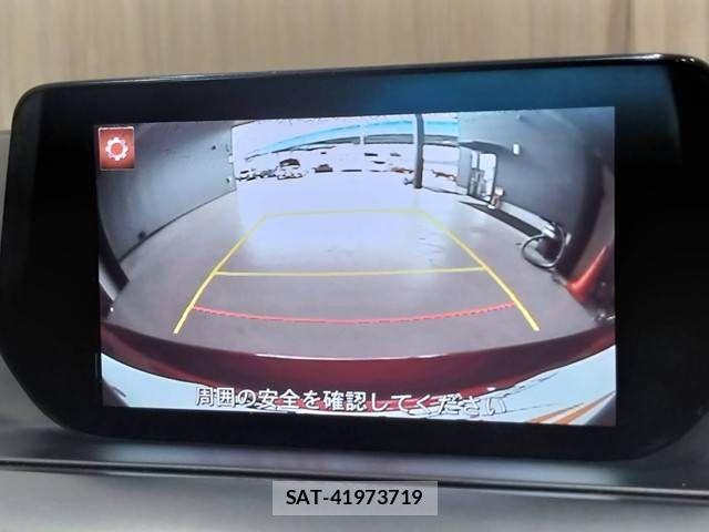 Mazda ATENZA 2017-01 8074447-7