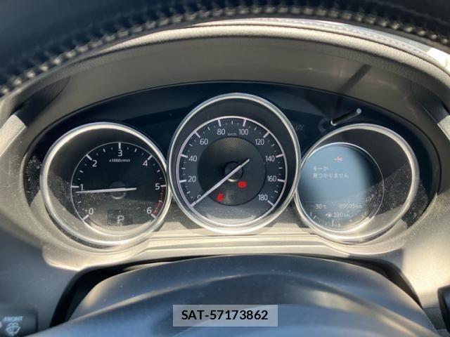 Mazda ATENZA 2016-12 8100263-19