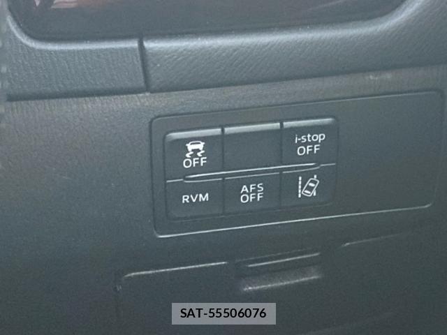 Mazda ATENZA 2014-08 8100266-17