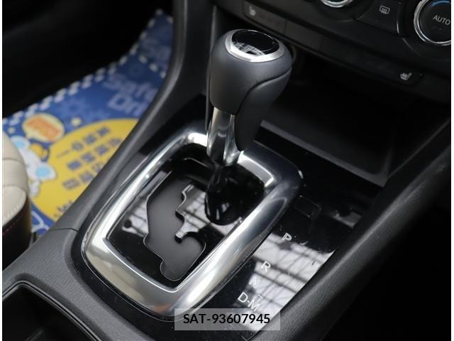 Mazda ATENZA 2014-03 8100264-12