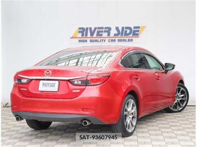 Mazda ATENZA 2014-03 8100264-2