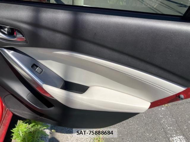 Mazda ATENZA 2015-06 8131087-9