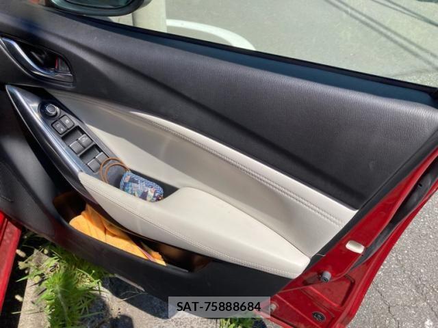Mazda ATENZA 2015-06 8131087-7