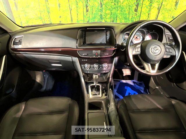 Mazda ATENZA 2013-07 8146108-1