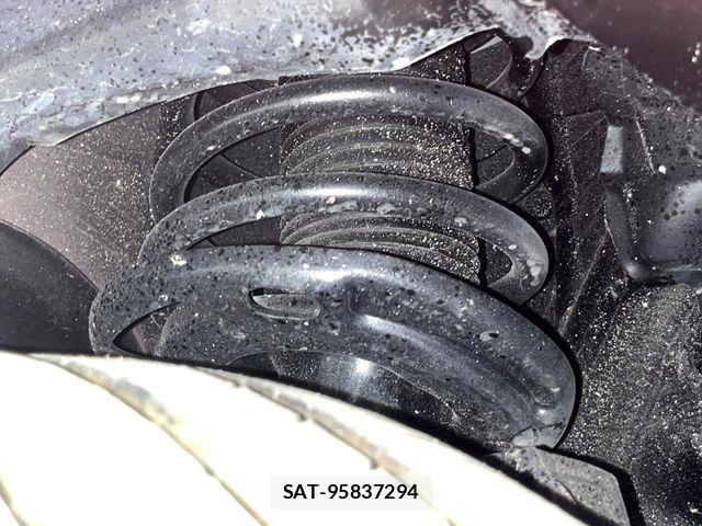 Mazda ATENZA 2013-07 8146108-19
