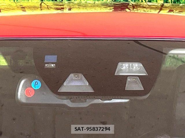 Mazda ATENZA 2013-07 8146108-2