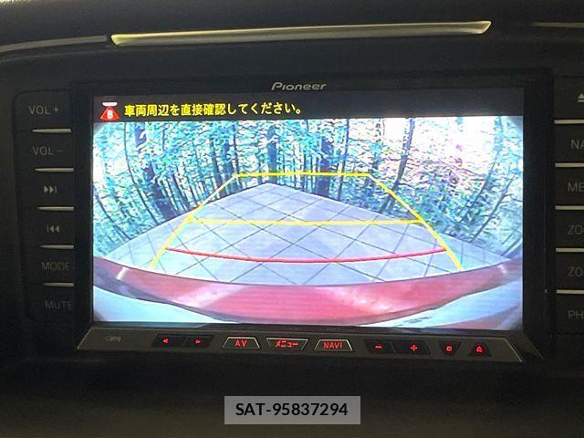 Mazda ATENZA 2013-07 8146108-4